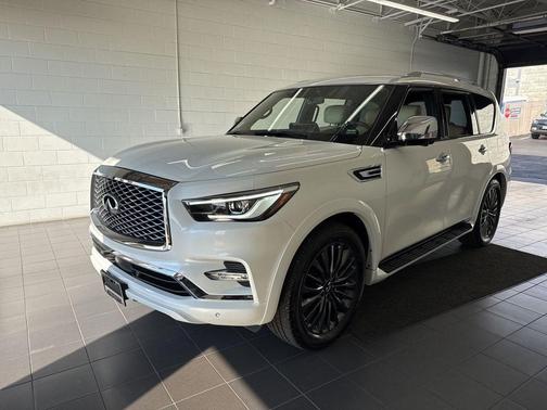 2023 INFINITI QX80 SENSORY AWD