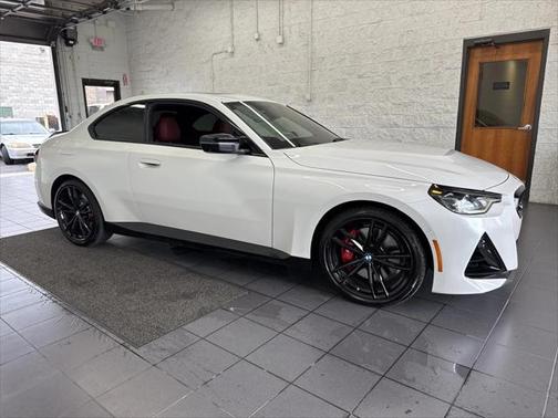 2024 BMW M240 i xDrive