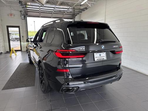 2026 BMW X7 M60i