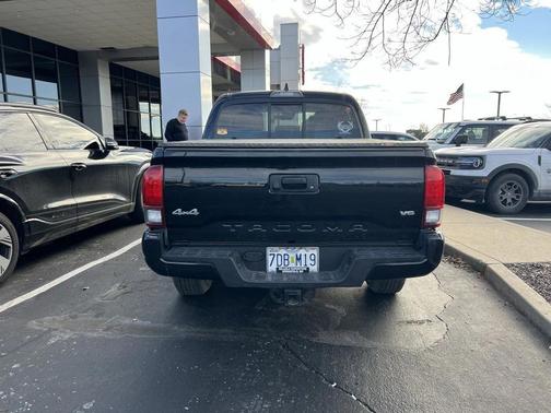2021 Toyota Tacoma SR