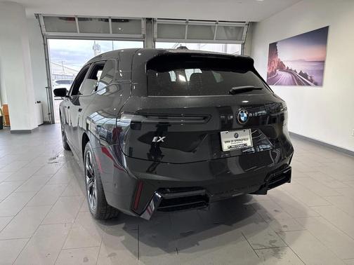 2026 BMW iX xDrive45