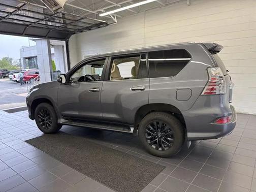 2023 Lexus GX 460 Premium