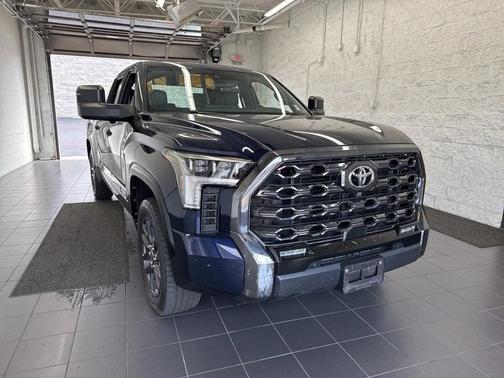 2022 Toyota Tundra Platinum