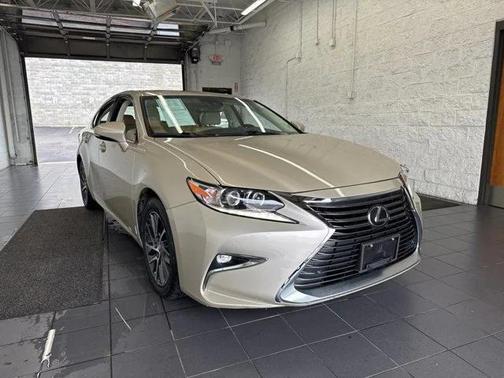 2016 Lexus ES 350 Base