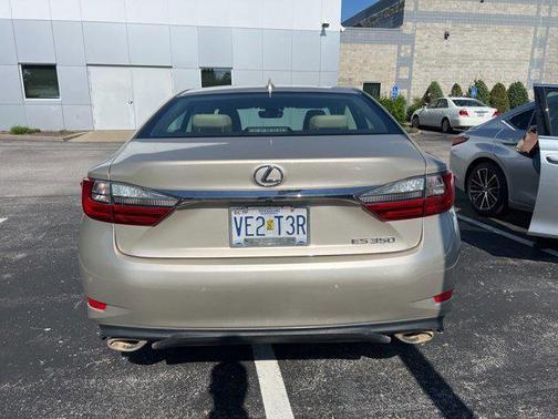 2016 Lexus ES 350 Base