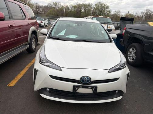 2019 Toyota Prius XLE