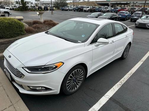 Oxford White 2017 Ford Fusion Titanium