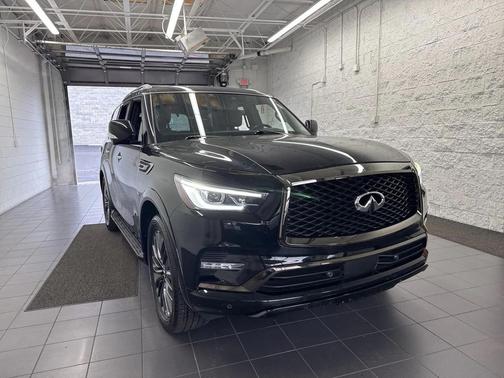 2020 INFINITI QX80 Luxe