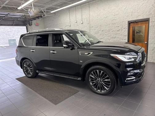 2020 INFINITI QX80 Luxe