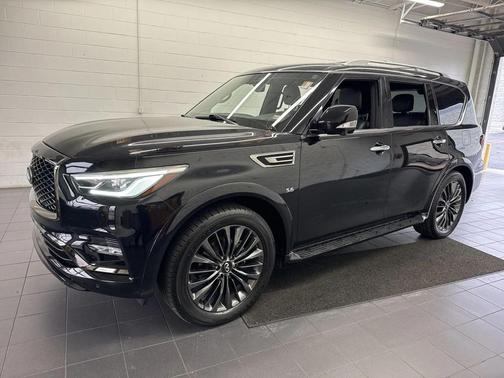 2020 INFINITI QX80 Luxe