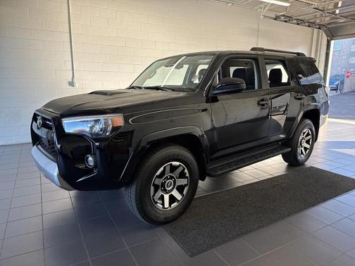 2024 Toyota 4Runner TRD Off Road