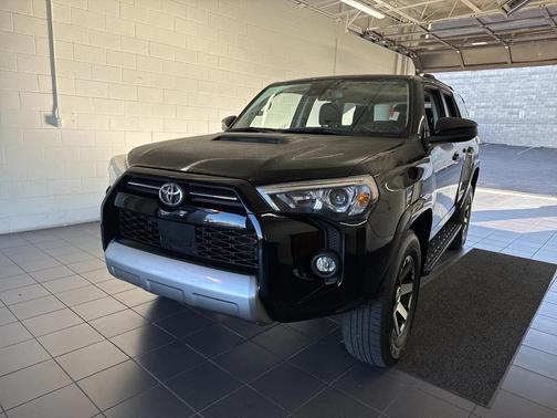 2024 Toyota 4Runner TRD Off Road