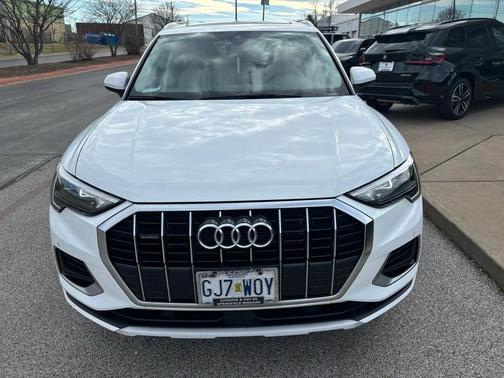 2022 Audi Q3 40 Premium