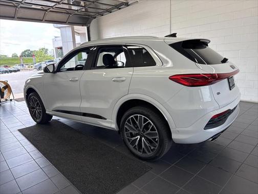2025 Audi Q5 Premium Plus