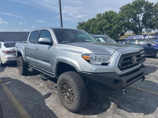 2022 Toyota Tacoma SR5
