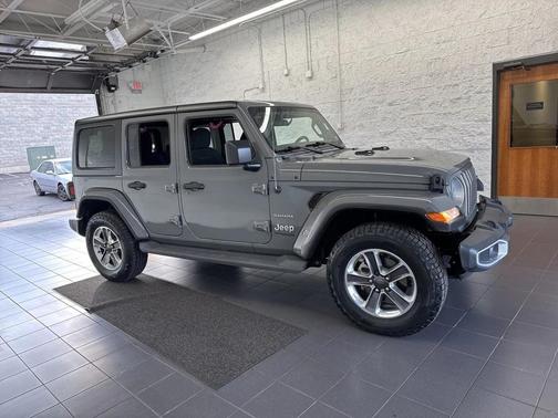 2021 Jeep Wrangler Unlimited Sahara