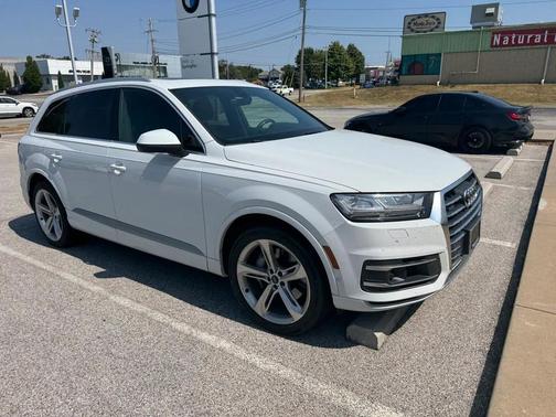 2019 Audi Q7 55 Prestige