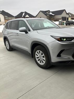 2025 Toyota Grand Highlander XLE