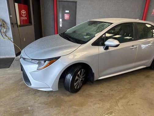 2022 Toyota Corolla Hybrid LE