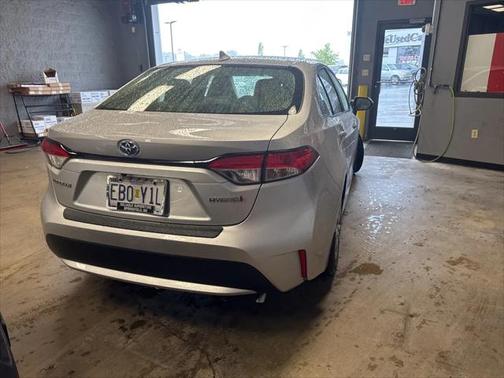 2022 Toyota Corolla Hybrid LE