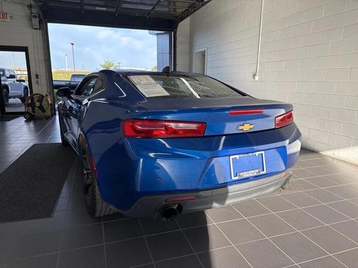 2016 Chevrolet Camaro 2LT
