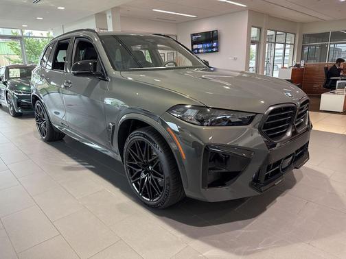 Dravit Grey Metallic 2026 BMW X5 M Base