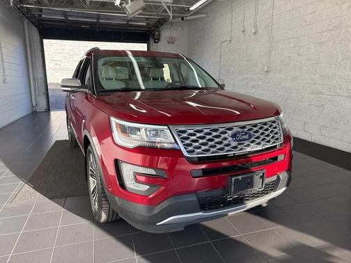 2017 Ford Explorer Platinum