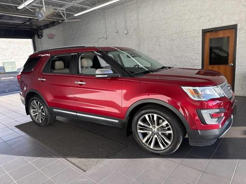 2017 Ford Explorer Platinum
