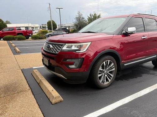 2017 Ford Explorer Platinum
