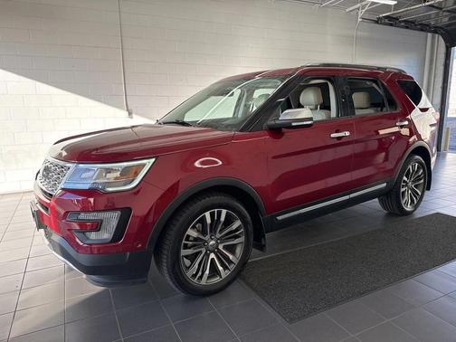 2017 Ford Explorer Platinum