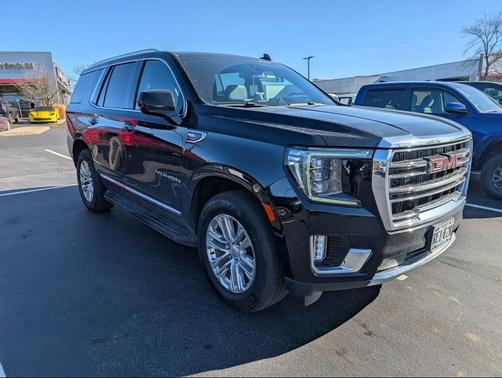 2022 GMC Yukon SLT