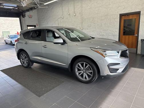 Gray 2019 Acura RDX Technology Package