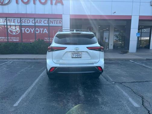 2021 Toyota Highlander Limited