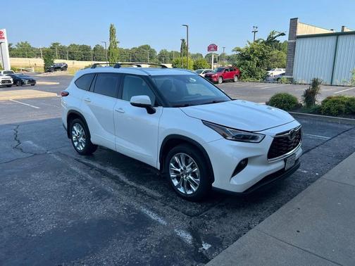 2021 Toyota Highlander Limited