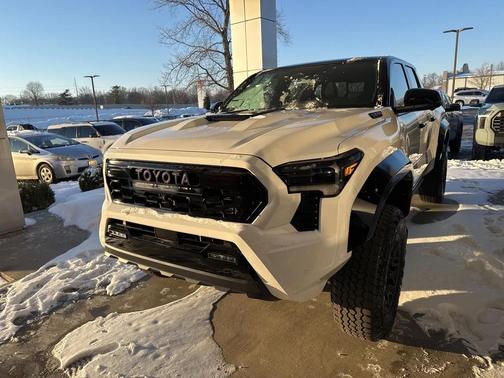 2026 Toyota Tacoma Hybrid TRD Pro