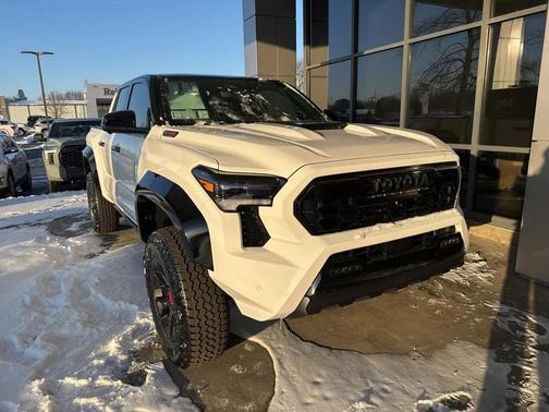 2026 Toyota Tacoma Hybrid TRD Pro
