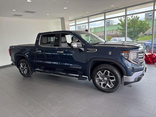 Pacific Blue Metallic 2023 GMC Sierra 1500 SLT