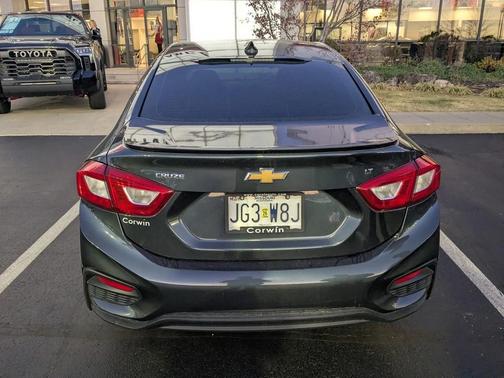 2018 Chevrolet Cruze LT