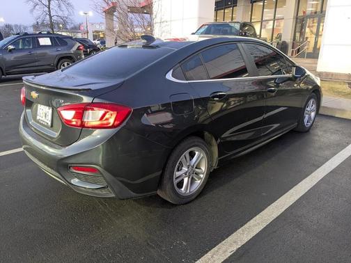 2018 Chevrolet Cruze LT
