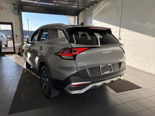 2024 Kia Sportage EX