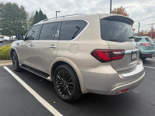 2023 INFINITI QX80 SENSORY AWD