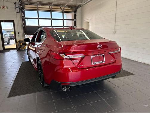 Supersonic Red 2025 Toyota Camry SE