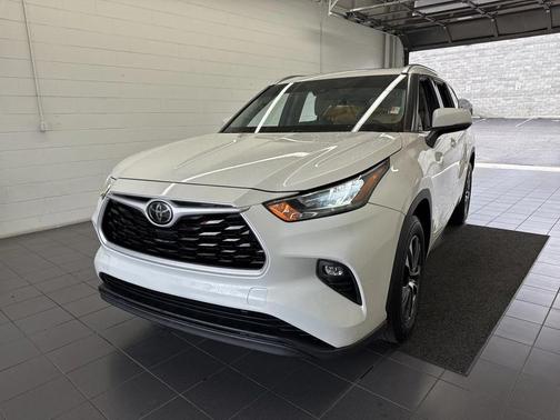 2020 Toyota Highlander XLE