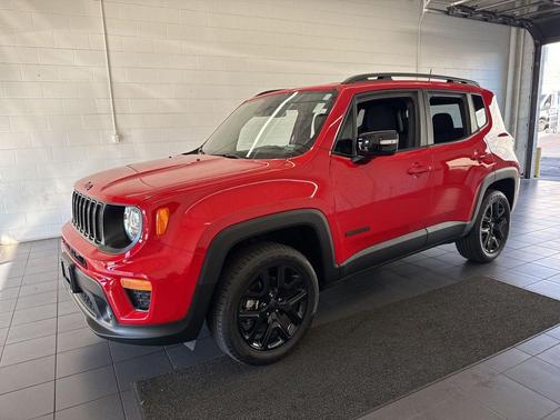 Colorado Red Clearcoat 2022 Jeep Renegade Altitude
