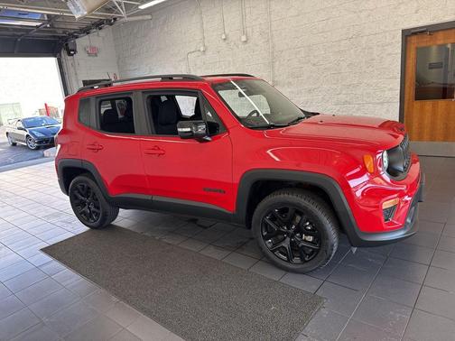 Colorado Red Clearcoat 2022 Jeep Renegade Altitude