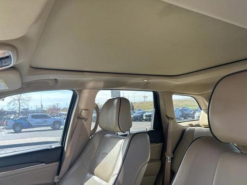 2016 Jeep Grand Cherokee Overland