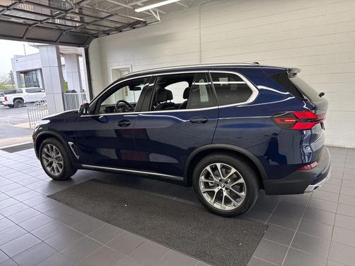 2025 BMW X5 xDrive40i