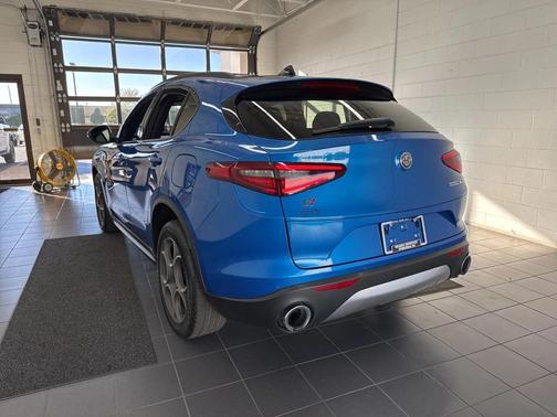 2018 Alfa Romeo Stelvio Ti Sport