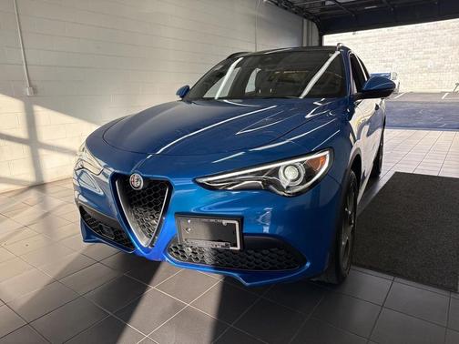2018 Alfa Romeo Stelvio Ti Sport