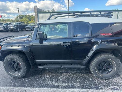 2012 Toyota FJ Cruiser Base